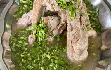 Mon sườn cay thái lan