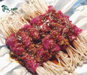 Thịt bò cuốn nấm kim châm